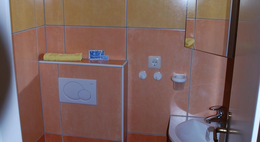 Rhoen Hotel Waldcafe St. Georg Staatsbad Brückenau Dış mekan fotoğraf
