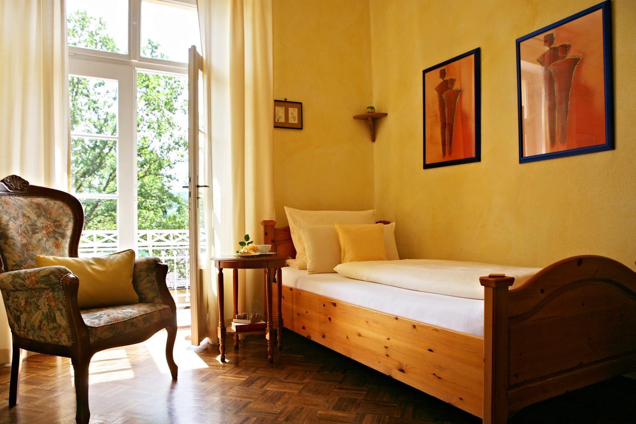 Rhoen Hotel Waldcafe St. Georg Staatsbad Brückenau Dış mekan fotoğraf