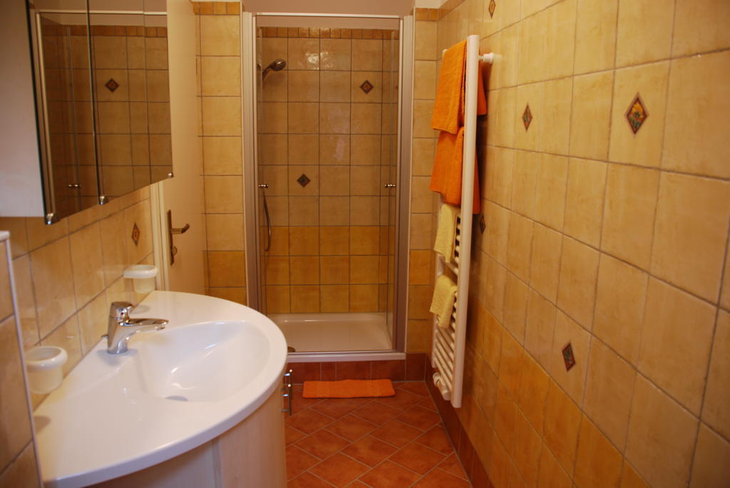 Rhoen Hotel Waldcafe St. Georg Staatsbad Brückenau Oda fotoğraf
